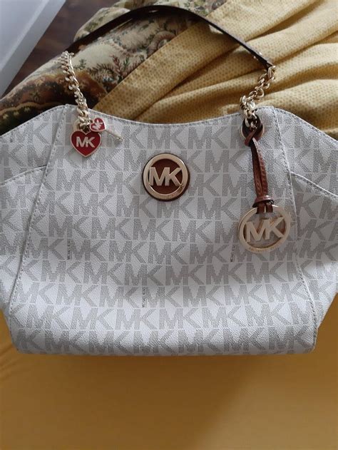 ladenzeile michael kors taschen|Michael Kors taschen neue kollektion.